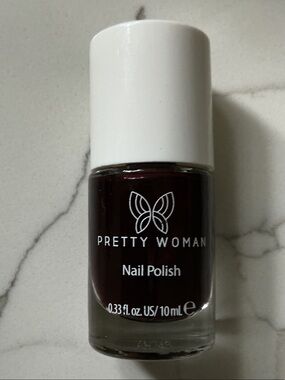 🌸5/$25🌸 Pretty Woman nail polish